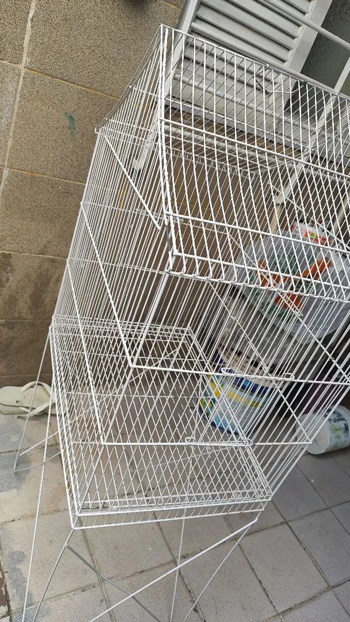 Gaiola para passarinho (calopsita, periquitos, agapórnis,etc) em ótimo estado  - Foto 4