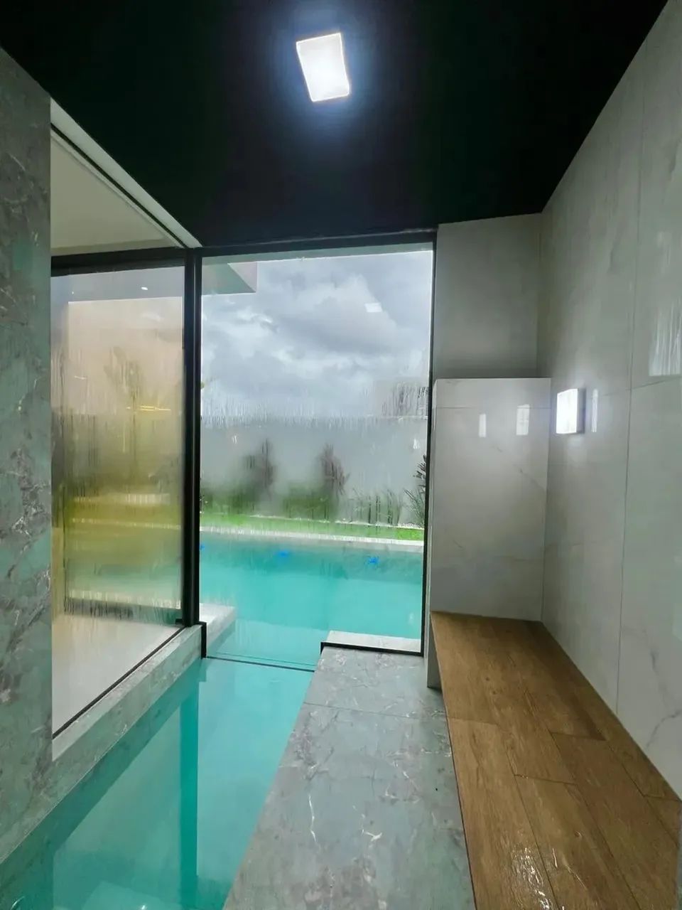 Casa de Luxo na Cidade Alpha Ceará  4 Suítes, Piscina, Sauna e Energia Solar - Foto 8