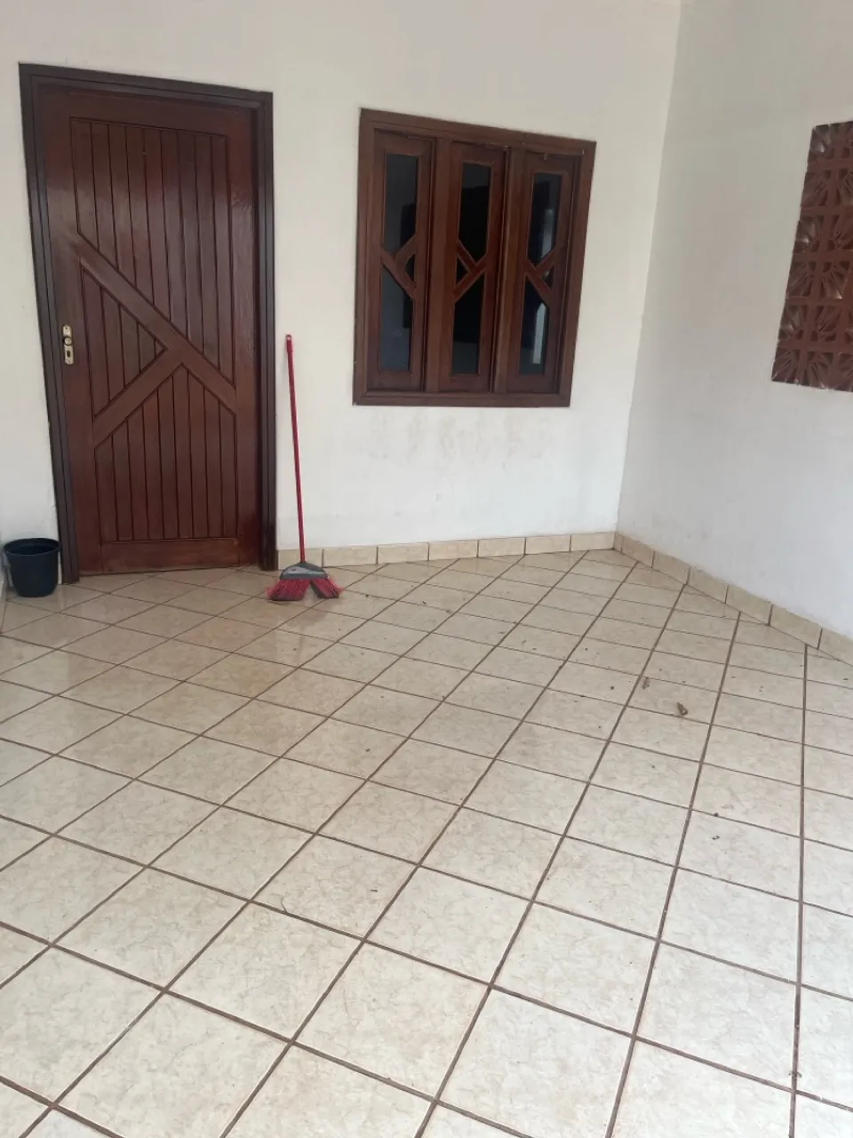 Alugo casa em residencial fechado