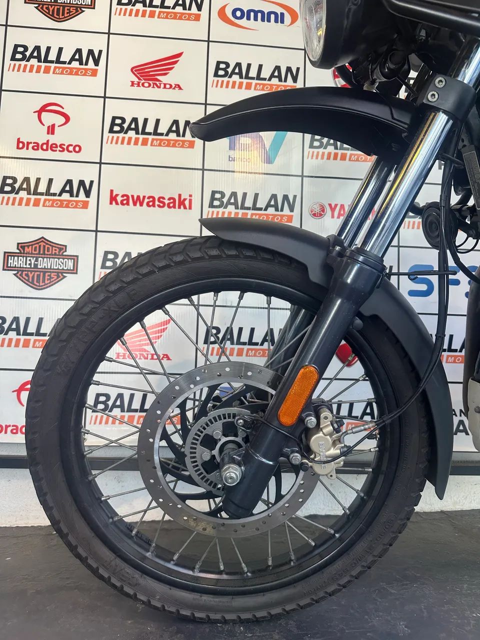 HIMALAYAN 411 EFI 2023 - Foto 2