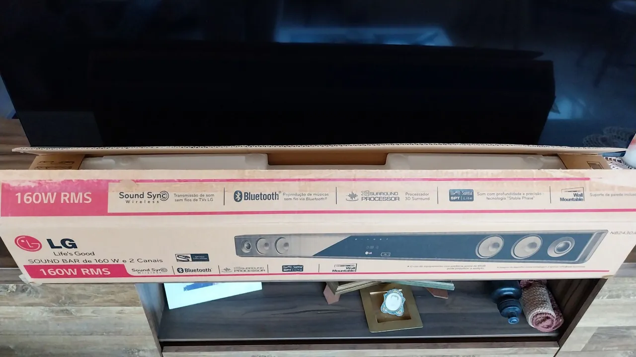 Soundbar LG 160W RMS com Bluetooth e Sound Sync