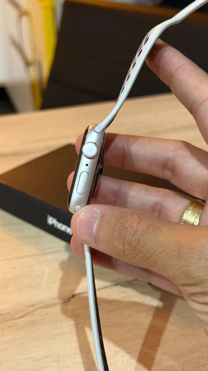 Apple Watch SE 44mm Nike Prata - Loja física! Com 90 dias de garantia! Até 18x no cartão! - Foto 3