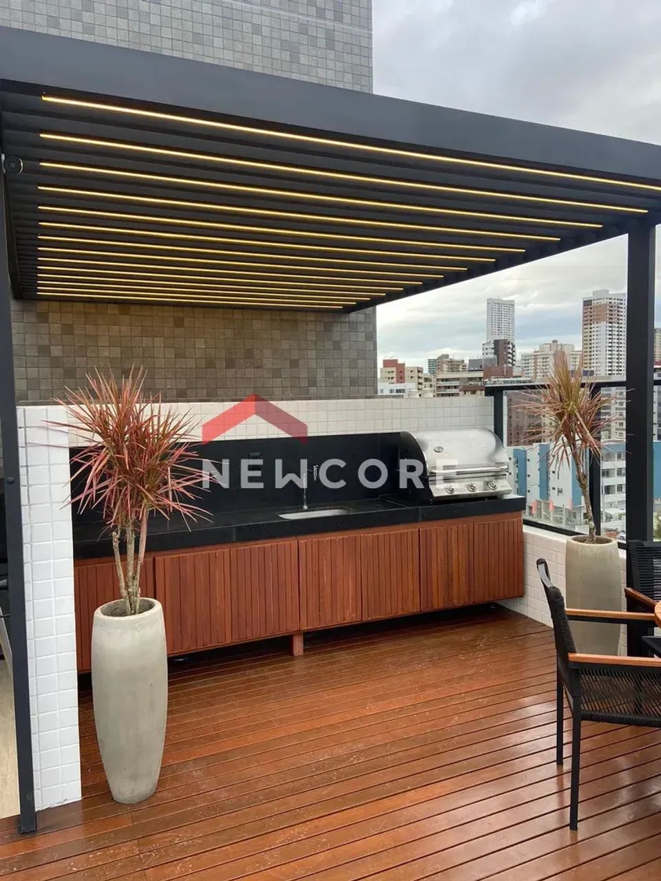 Flat em Avenida Governador Argemiro de Figueiredo - Jardim Oceania - João Pessoa/PB - Foto 3