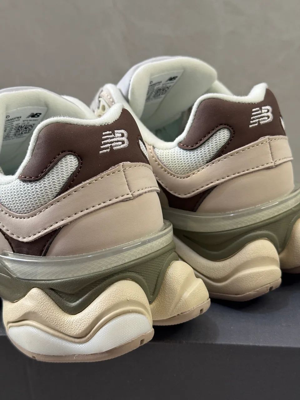 New Balance 9060 - 40BR - Foto 4
