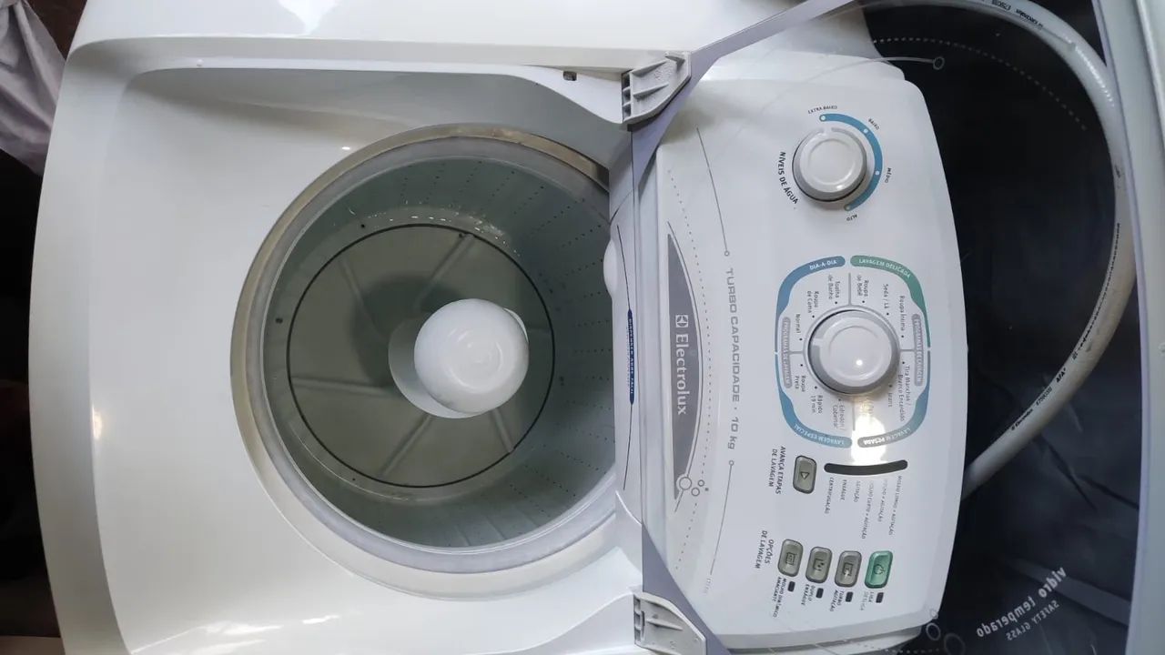 Máquina de Lavar Roupa Electrolux 10kg - Foto 3