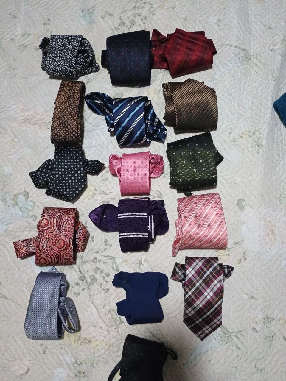 Gravatas diversas(24 Unidades) - Foto 2