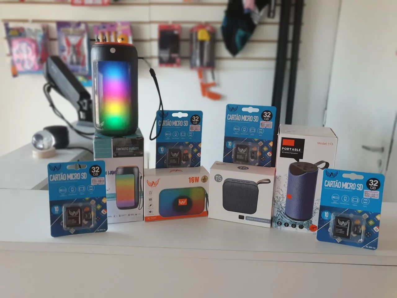 Caixas de som presente ideal para para dar a quem vc ama.