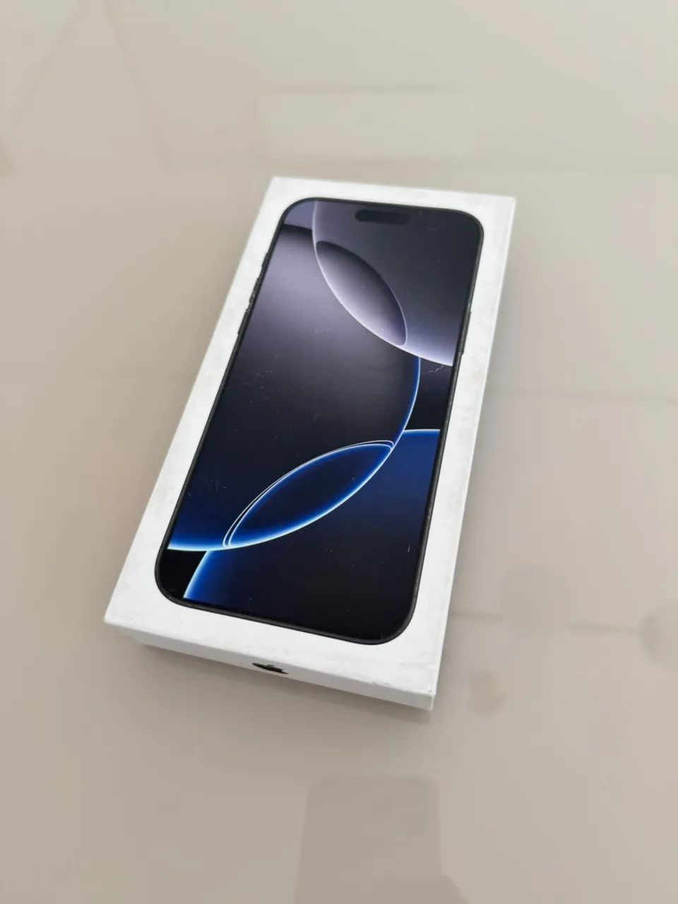 iPhone 16 Pro Max - 256gb - Titanium Black - Preto - 2 meses de