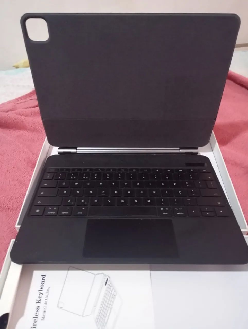 Smart Teclado E Trackpad Magic Keyboard Para iPad - Foto 2