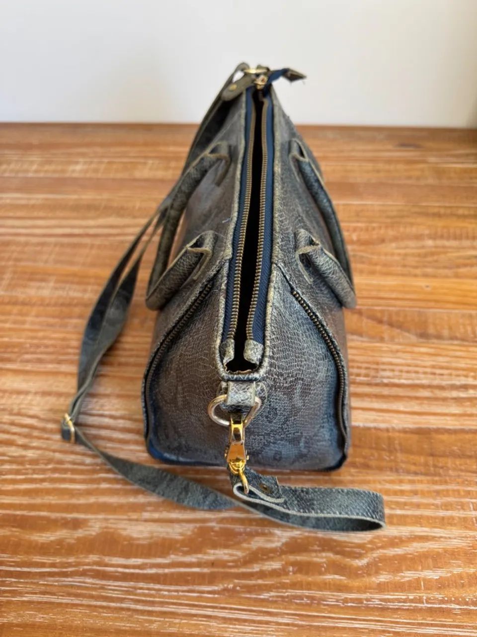 Bolsa azul de couro - Foto 2