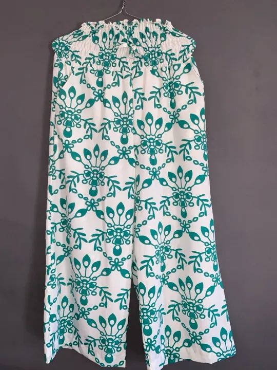 conjunto estampado verde  novo  m - Foto 4