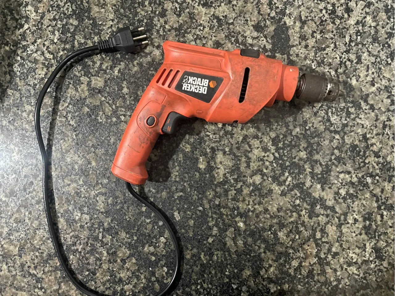 Furadeira Black e Decker Voltagem 110