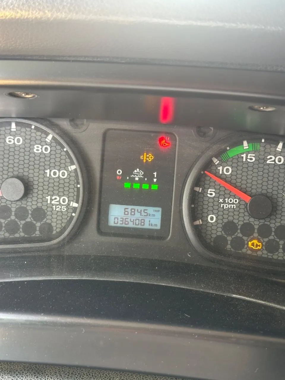 Caminhão Ford Cargo 2423 Basculante - Excelente Estado! - Foto 8