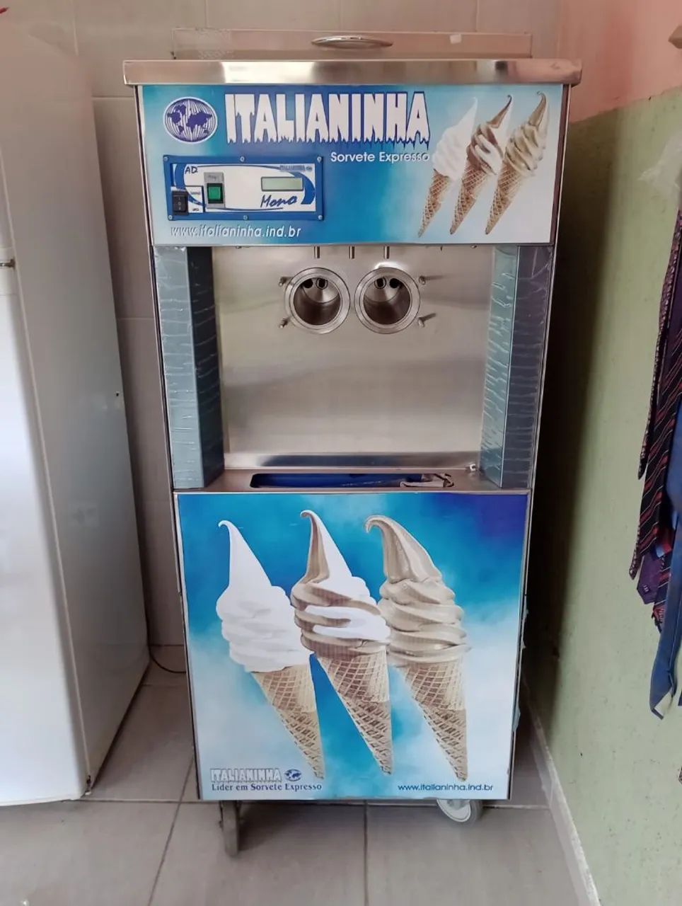Máquina de Sorvete Expresso Italianinha - Foto 2