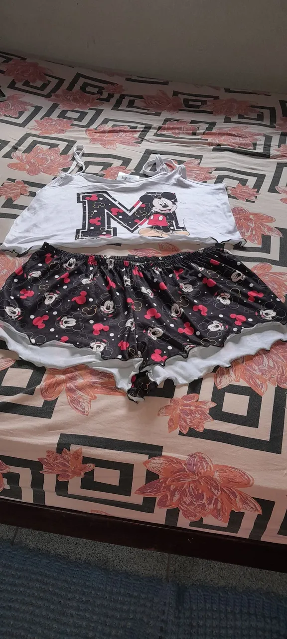 Conjunto de Pijama Mickey Mouse