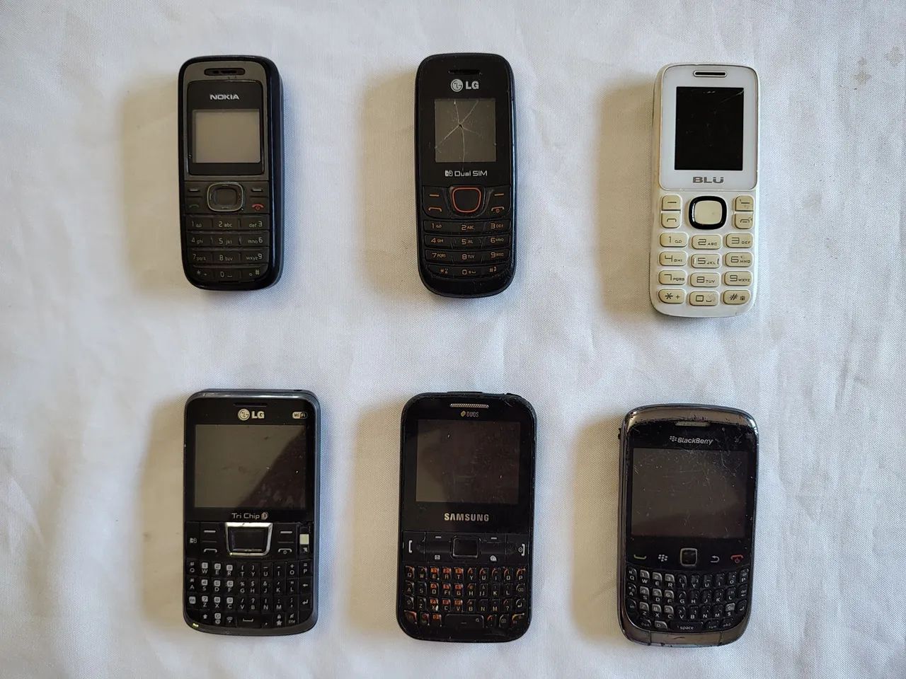 Lote Celulares Antigos - Para Tirar Peças - Leia o Anúncio! - Foto 5