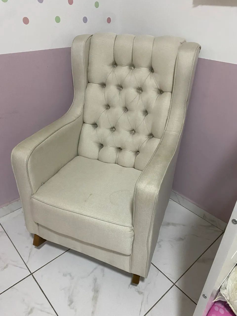 Poltrona de amamentação 