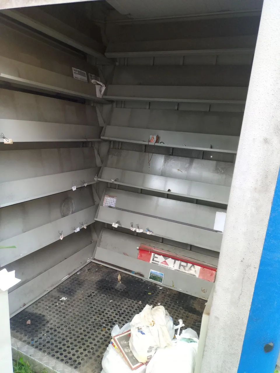 Banca de Jornal (traller)em Ótimo Estado - Foto 5