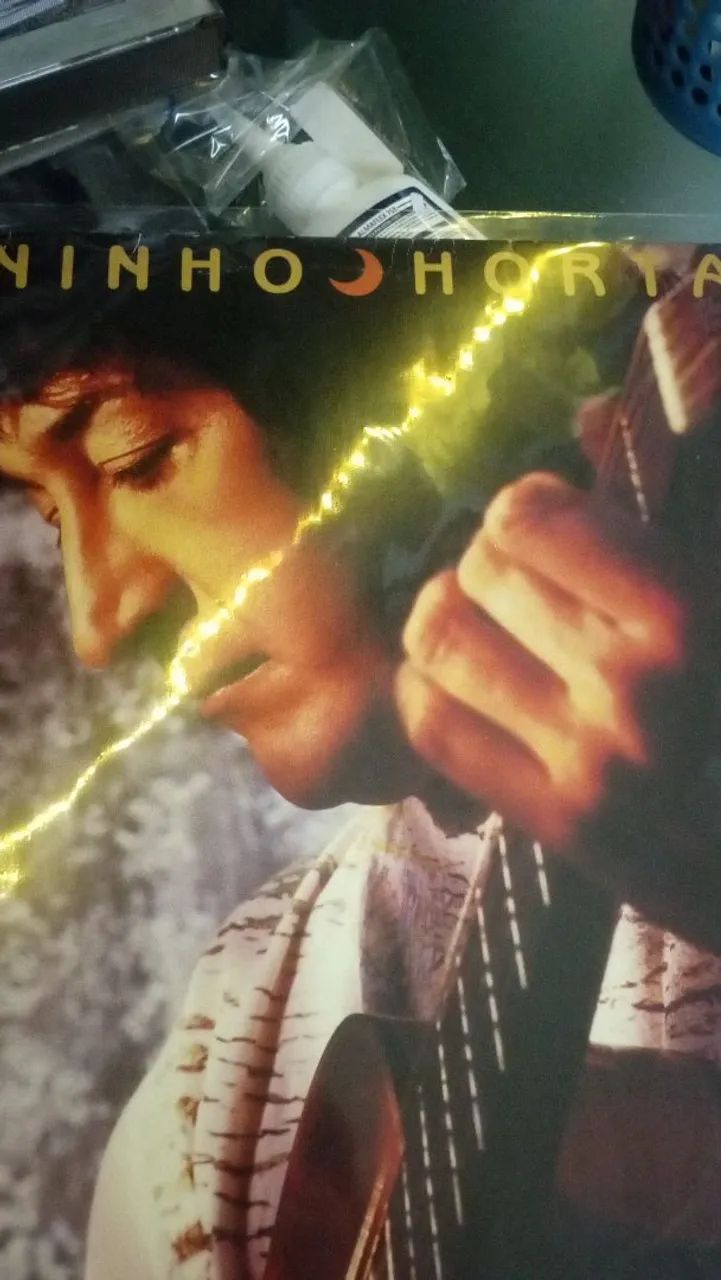 Lote de LPs e cds compramos e pagamos a vista.