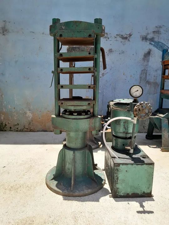 Prensa para borracha 300x300