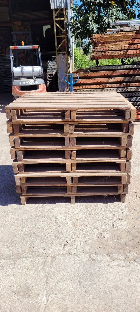 Paletes de peroba 64850233541505123