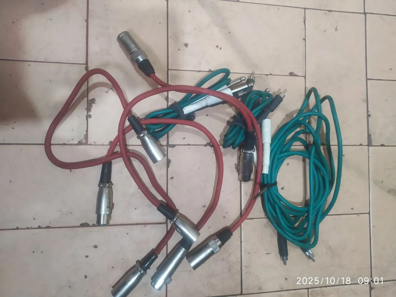 Cabos para ligações de aparelhos de audio . - Foto 3