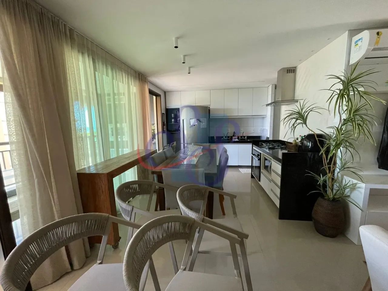 Apartamento mobiliado e com vista mar em Porto das Dunas! - Foto 2