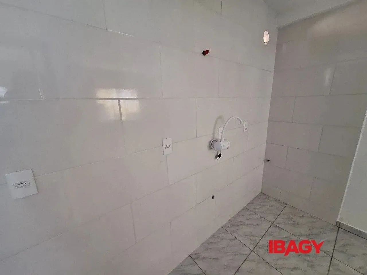 Excelente Apartamento 2 dormitório(s) em Agronômica - Florianópolis - Foto 5