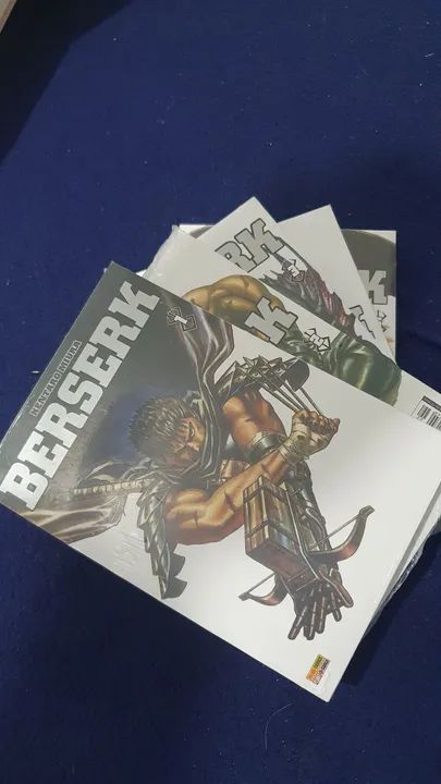 BERSERK, Vol 1,2,3,4,5 - Novos lacrados