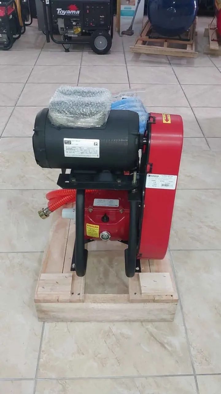 Lavadora para Lavajato Profissional de 3cv e 10m de mangueira Chiaperini(Nova) - Foto 4