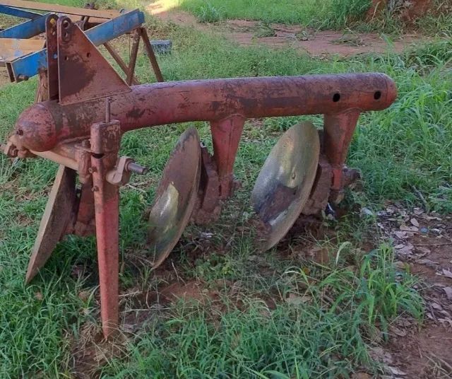 Trator e Implementos - Foto 5