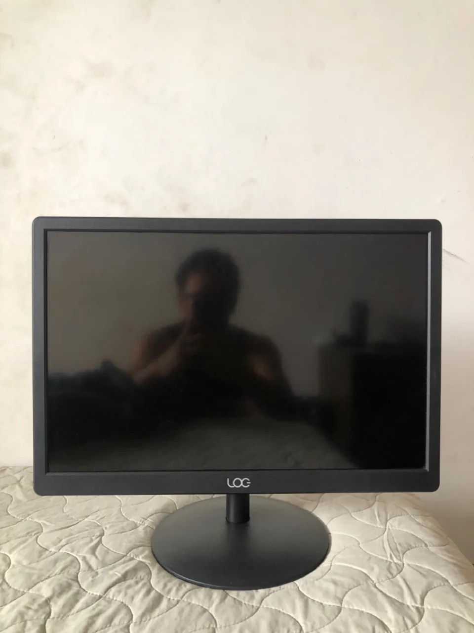 Monitor LG - Tela Impecável!
