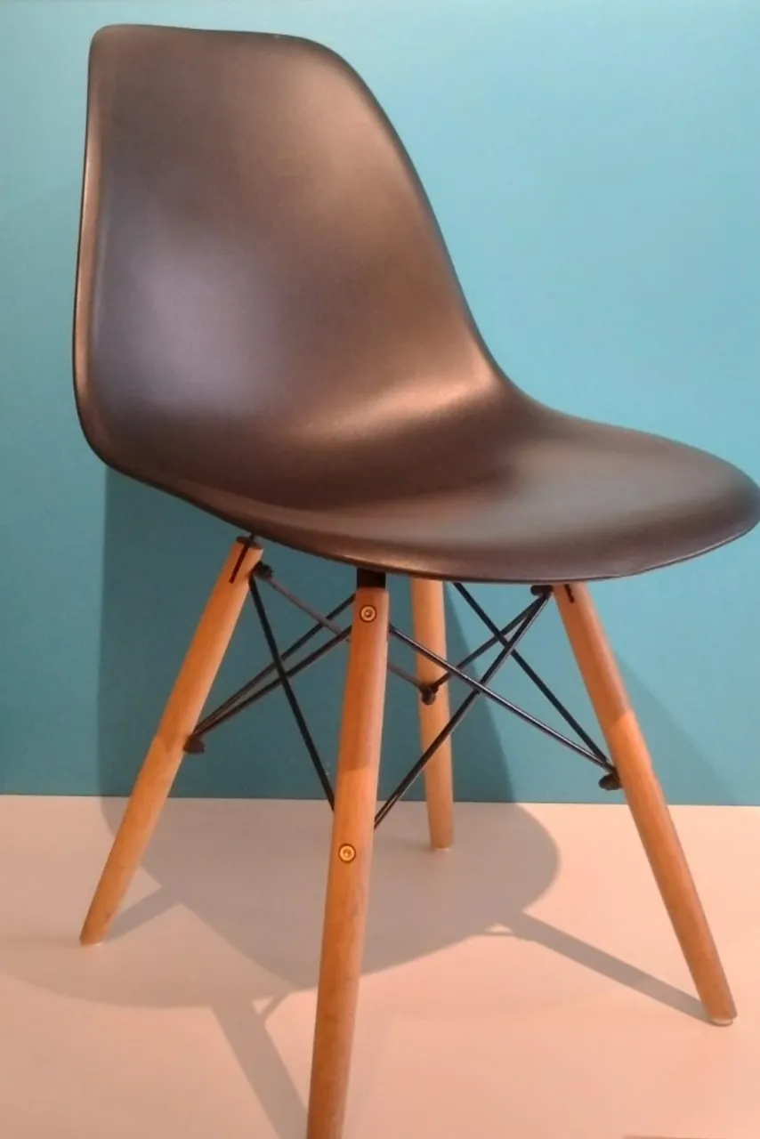Conjunto 4 Cadeiras Eames - Preta