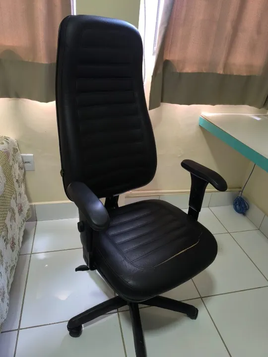 Cadeira presidente escritório