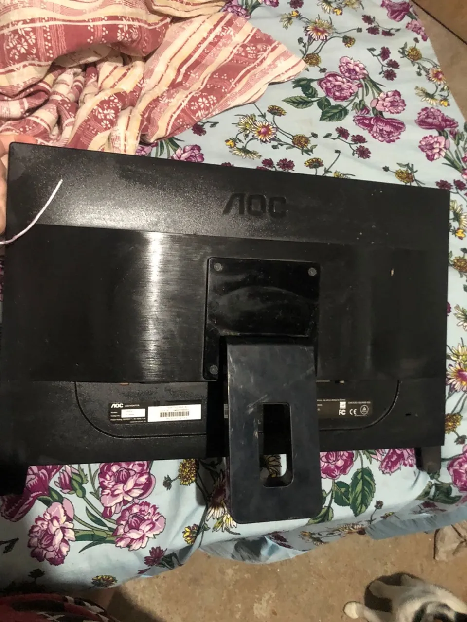 Monitor AOC
