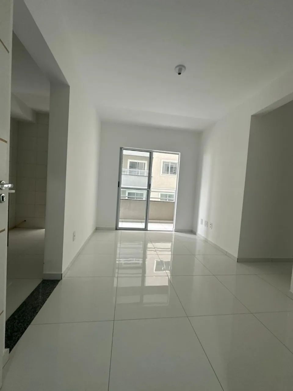 J - Alugo Apt no condomínio Prime Calhau 1 - Foto 2