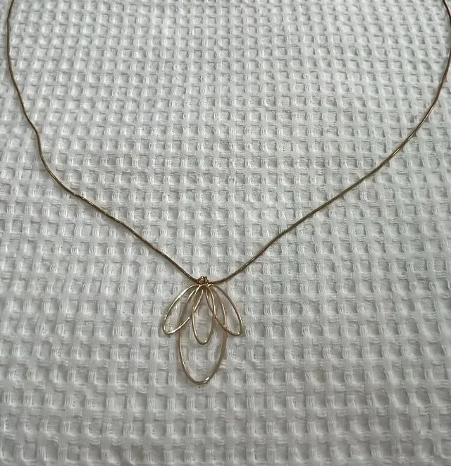 colar longo dourado  - Foto 5
