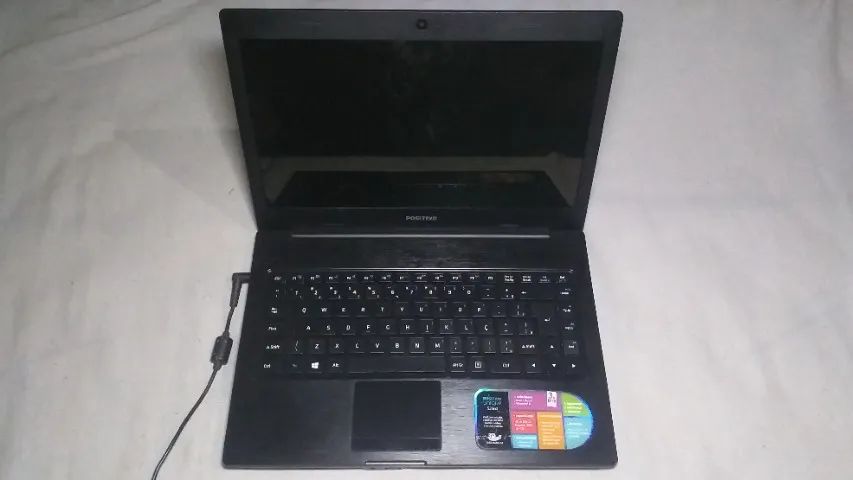Notebook Positivo S2560