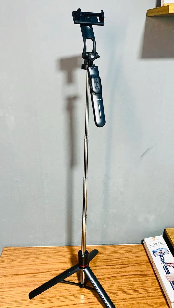 Suporte celular , tripé bastão selfie até 1.70cm - Foto 5