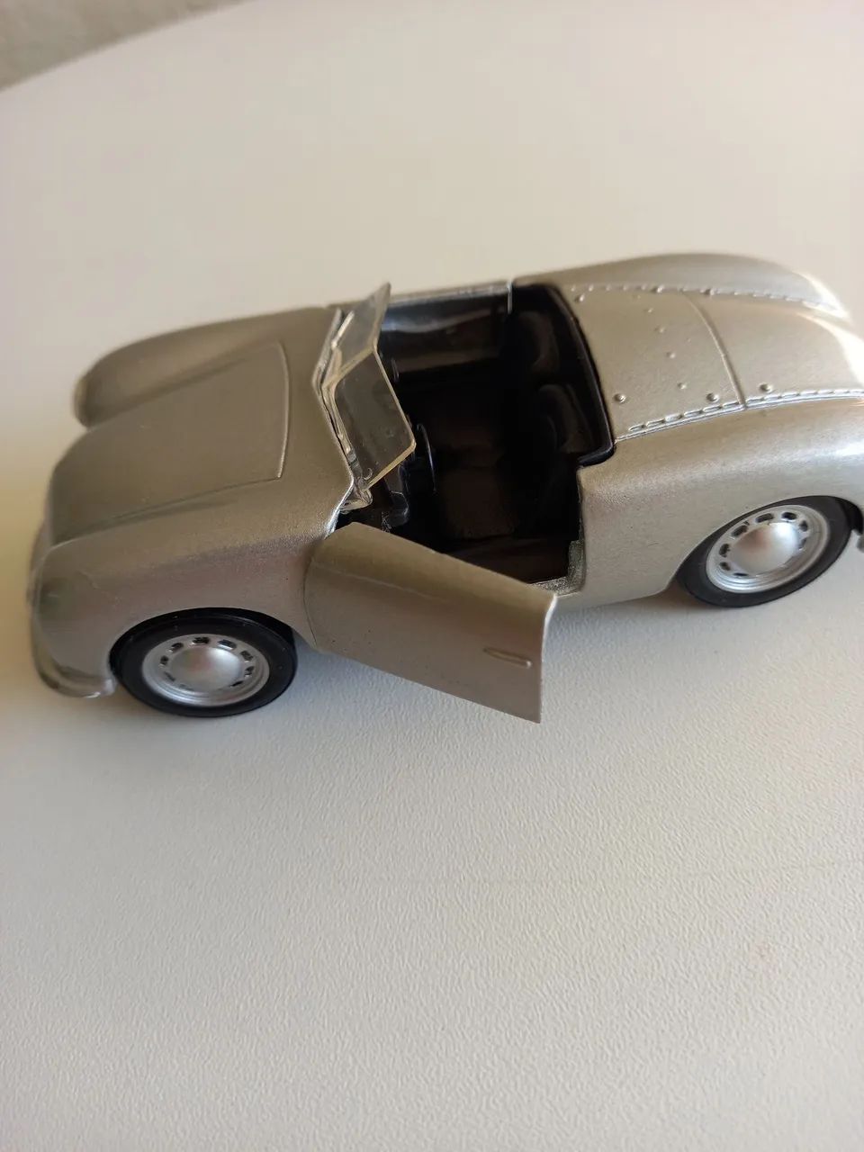 Porche 1/34 - Foto 2