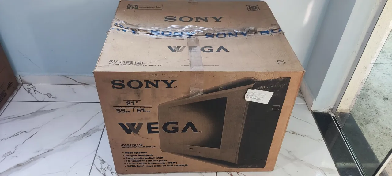 TV Sony Wega 21 Nova na Caixa