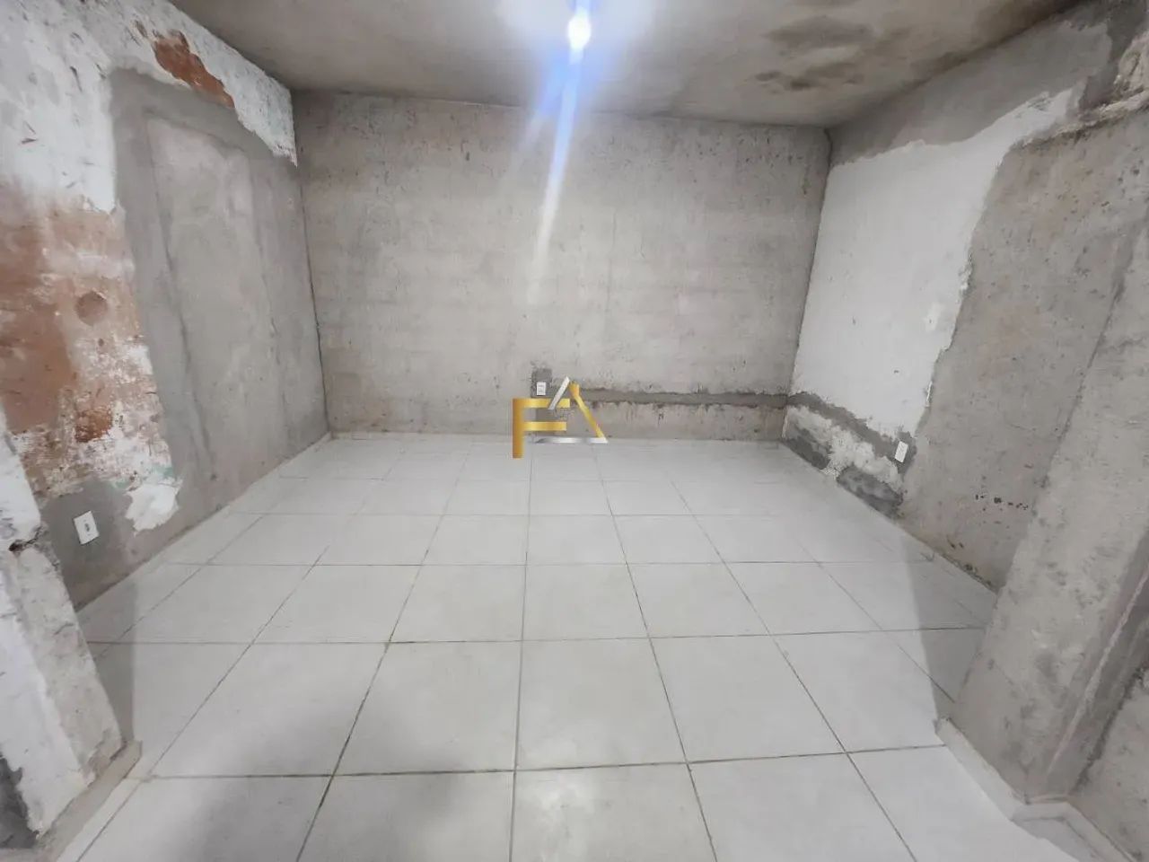 Ponto Comercial Na Av. Bernardo Manoel, 52m² - Foto 15