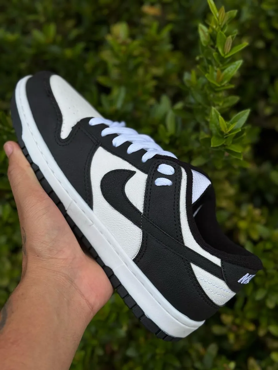 Nike Dunk Low Preto e Branco