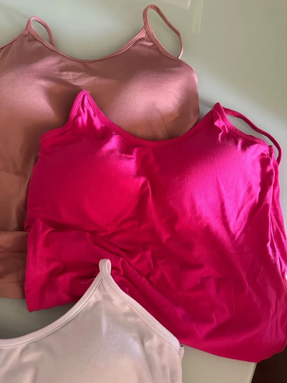 Conjunto de Blusas Femininas cores diversas : 25 reais cada! - Foto 5