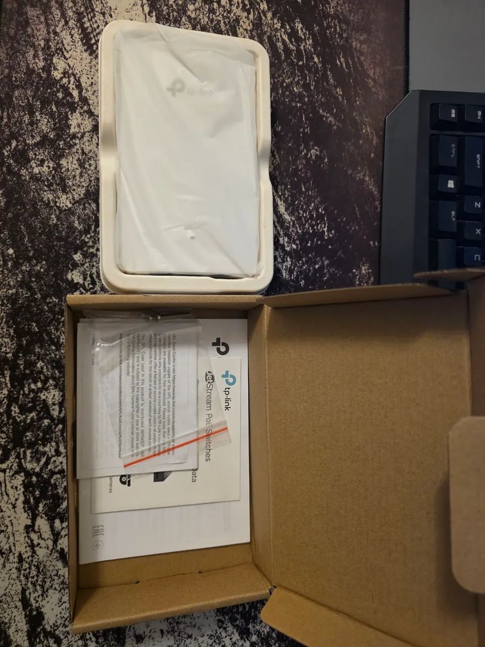 Access Pint TP-Link Omada AC1200 in Wall - Foto 2