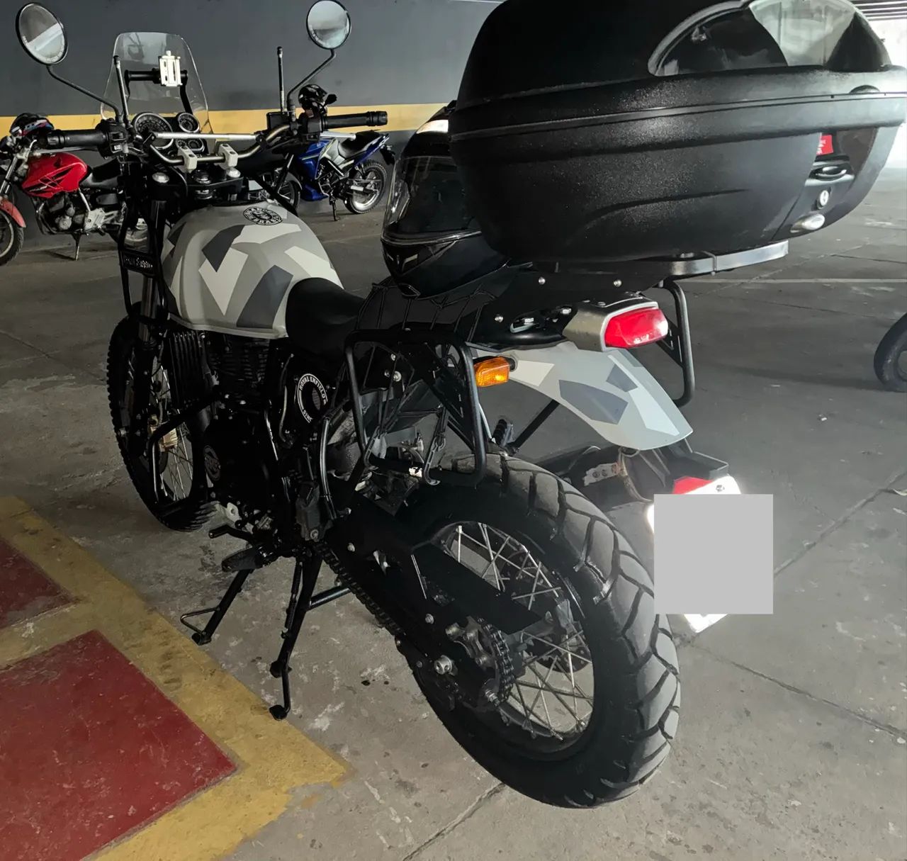 Himalayan 411  - Foto 3