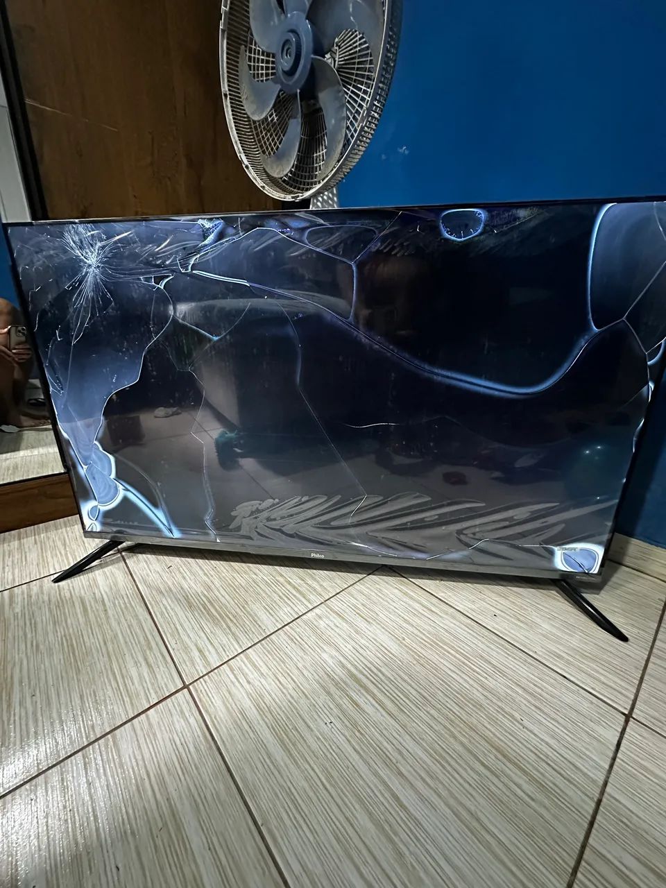 TV Philco 50 polegadas quebrada  - Foto 2