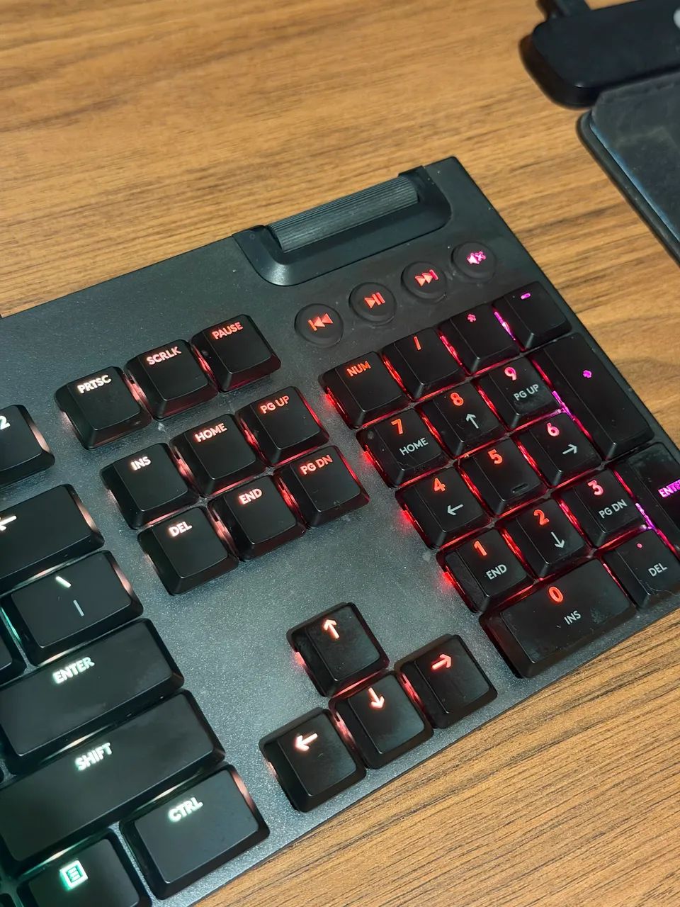 Teclado Gamer Logitech G815 - Foto 3