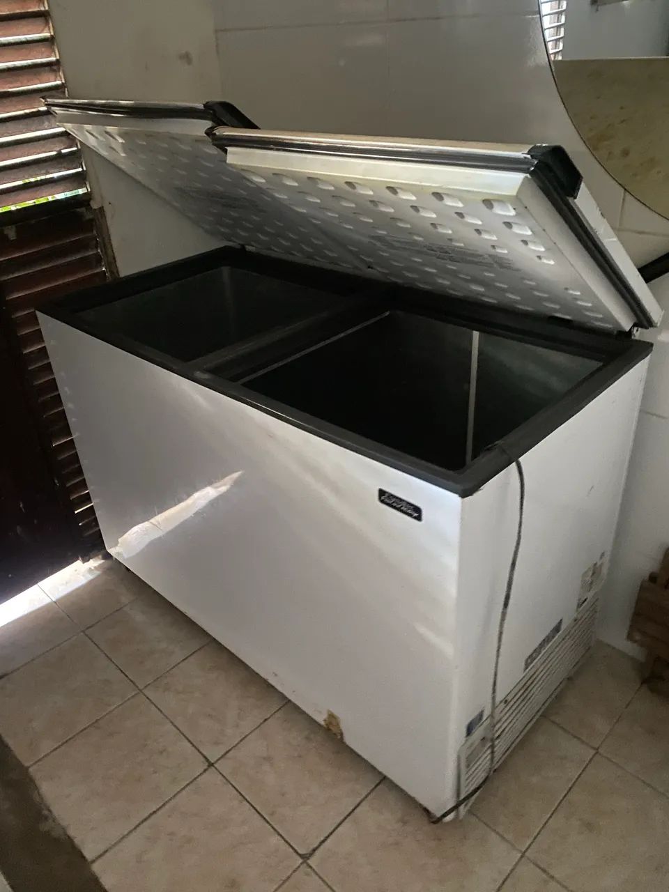 Freezer Esmaltec 2 portas