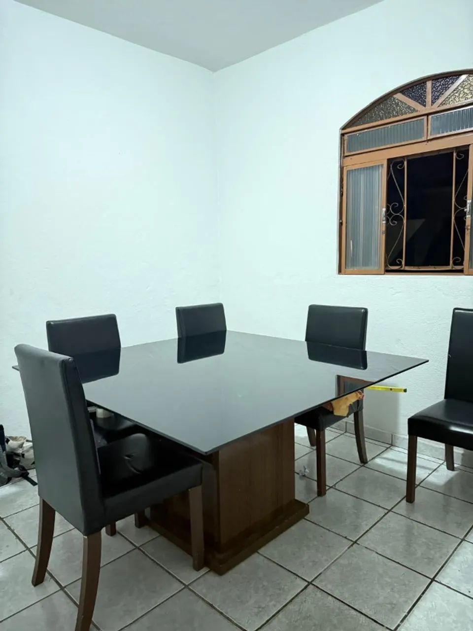 Mesa de jantar quadrada 6 cadeiras - Foto 5